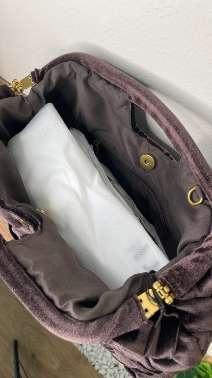 Borsa Queen