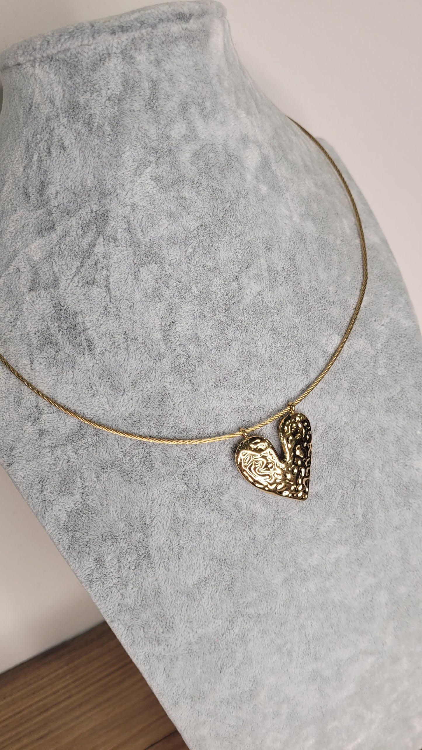 Collana con pendente cuore